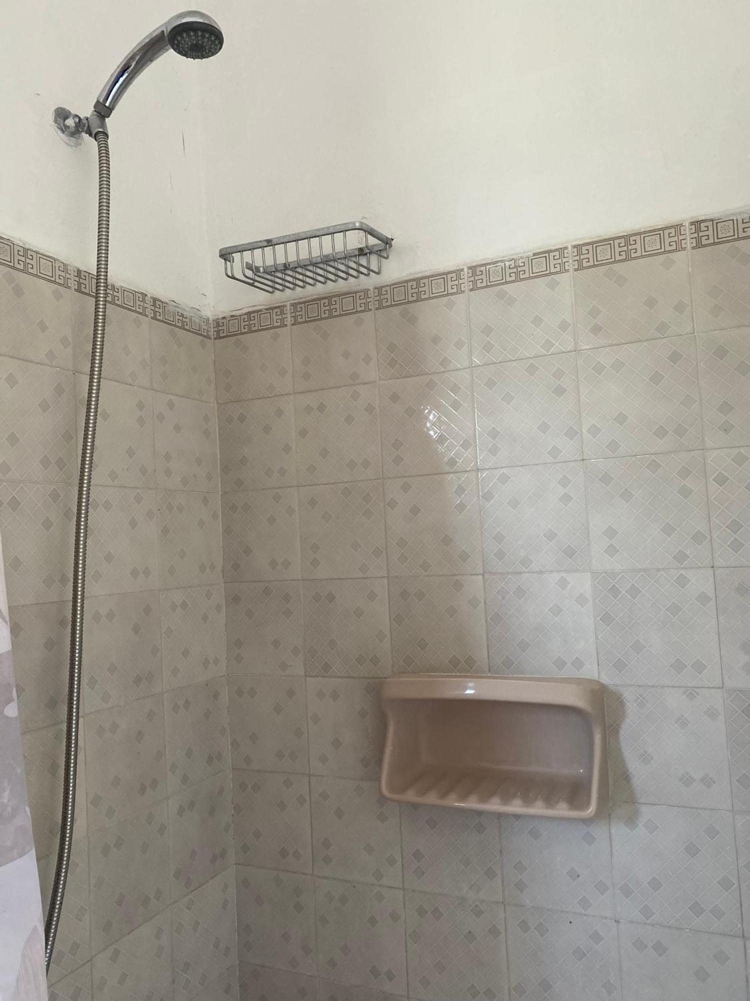 Navy Apartment With Mountain View &Private Parking Vatos Bagian luar foto