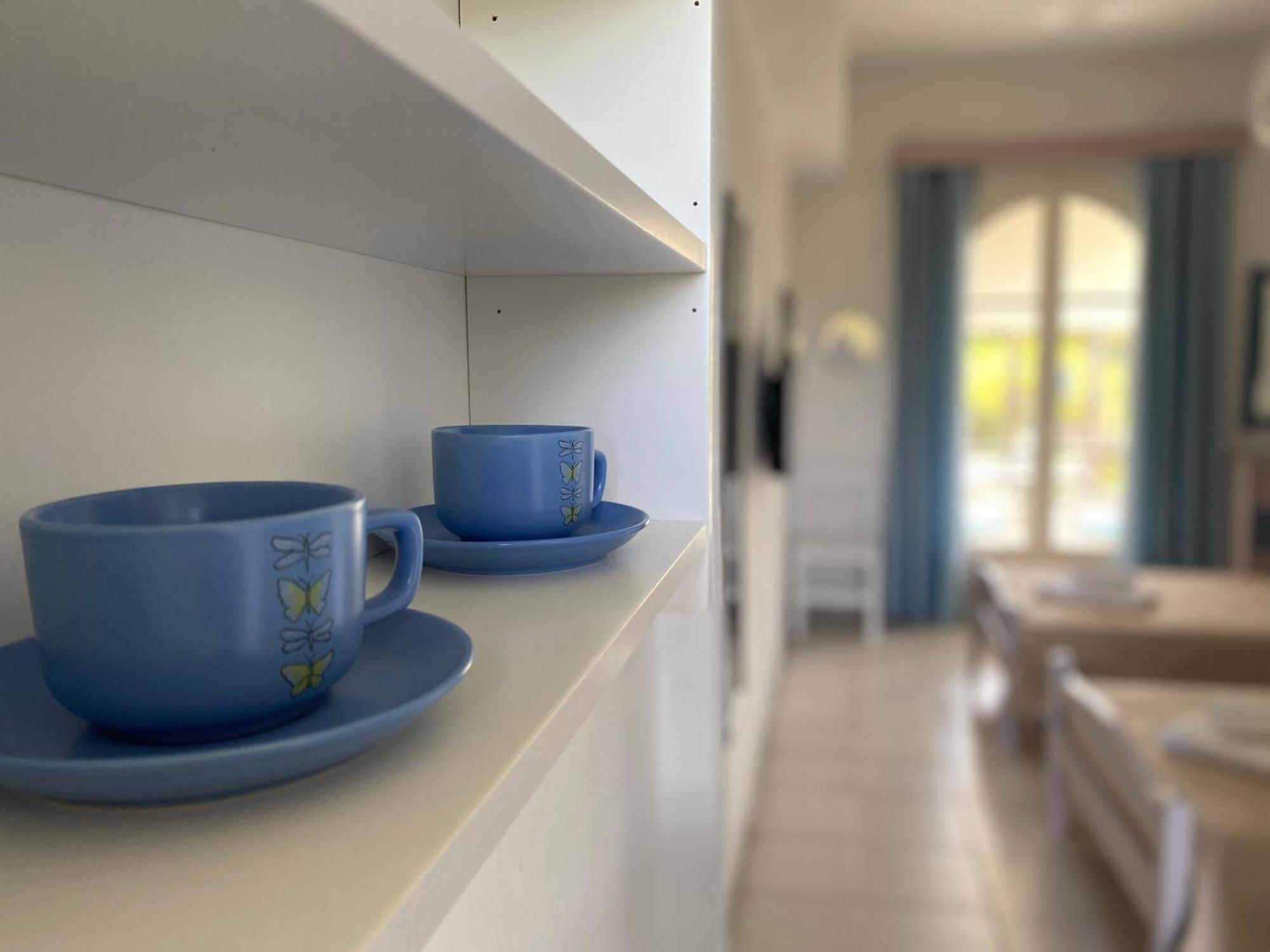 Navy Apartment With Mountain View &Private Parking Vatos Bagian luar foto